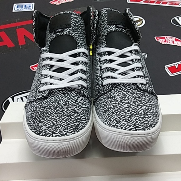 Rare! OTW Collection Vans Alomar Disruptives’ - Picture 3 of 6